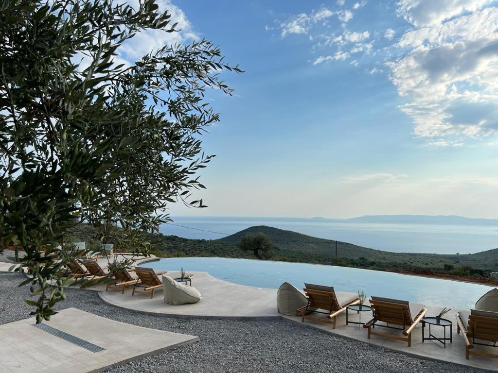 Zen Rocks Resort Kalianeika Esterno foto